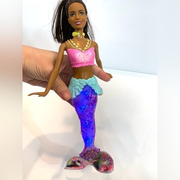 2018 Barbie Dreamtopia Sparkle Lights Mermaid Doll 13” WORKS - Picture 6 of 6